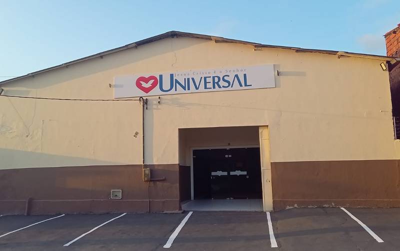Igreja Universal PIO XII – Rua Paulo Firmeza, 980 – Tauape, Fortaleza – Ceará – 60130421 – Brasil