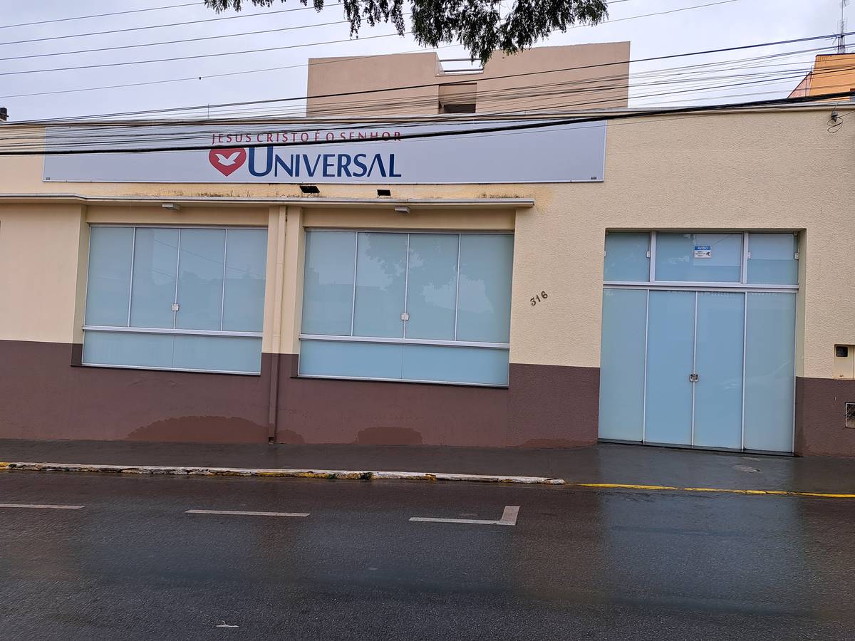 Igreja Universal CAMBUI - Rua: Coronel Lambert, 316 - Centro, Cambuí - Minas Gerais  - 37600000 - Brasil, 316 - Centro Cambuí - Minas Gerais - Brasil