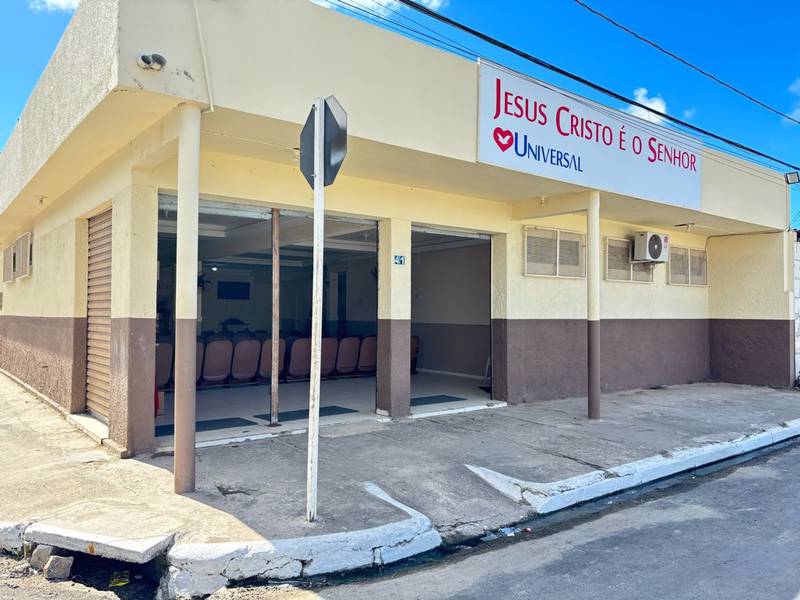 Igreja Universal FAROL – Avenida Moreira e Silva, 821 – Farol, Maceió – Alagoas – 57051500 – Brasil