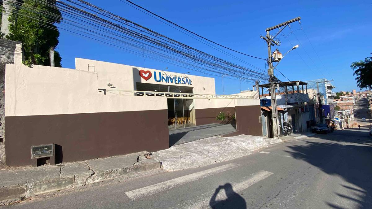 Igreja Universal RIO SENA - Praça Rio Sena - Rio Sena, Salvador - Bahia  - 40715-358 - Brasil