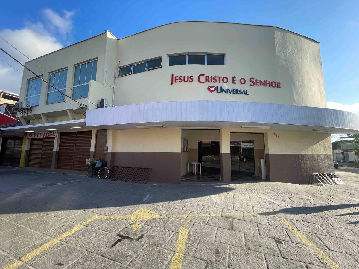 Igreja Universal RIO DA PRATA - Rua Rio da Prata, 1068 - Bangu, Rio de Janeiro - Rio de Janeiro  - 21820092 - Brasil, 1068 - Bangu Rio de Janeiro - Rio de Janeiro - Brasil