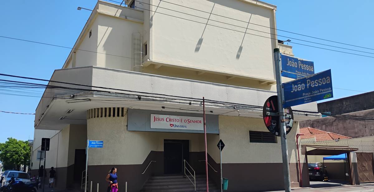 Igreja Universal SUZANO - Praça João Pessoa, 94 - Centro, Suzano - São Paulo  - 08674040 - Brasil, 94 - Centro Suzano - São Paulo - Brasil