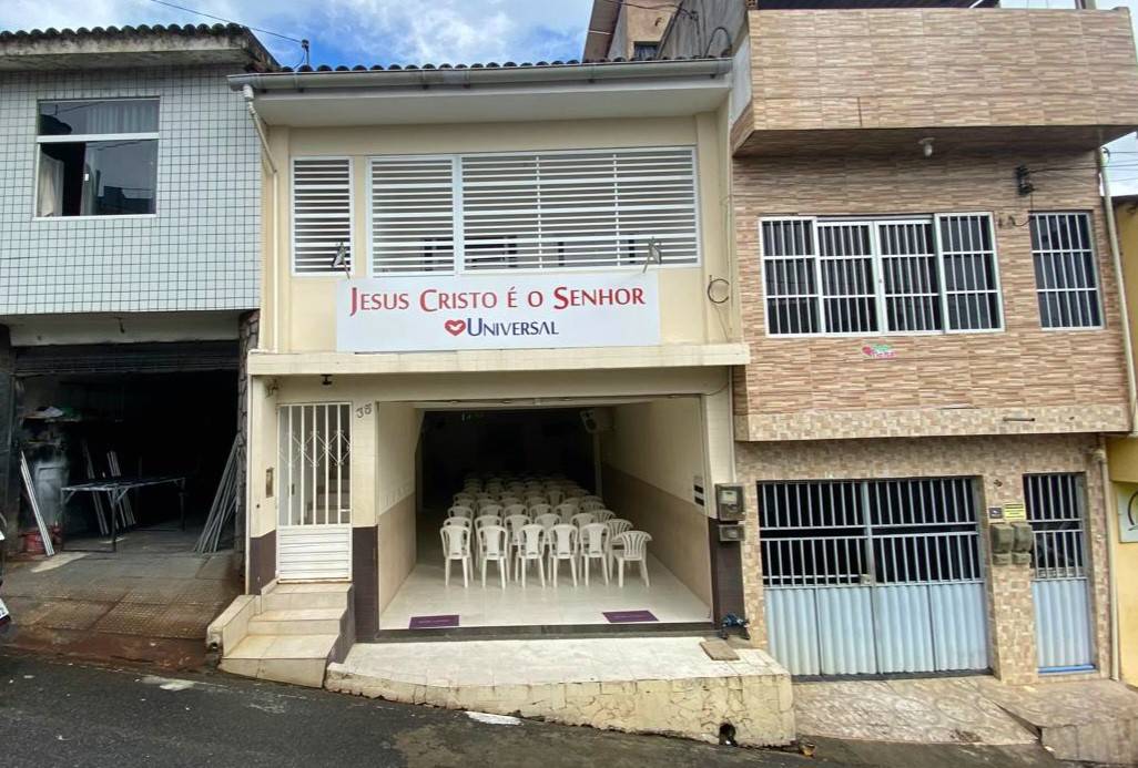 Igreja Universal PORTO CALVO - Av. 15 de Novembro , 35 - Centro , Porto Calvo - Alagoas  - 57900000 - Brasil, 35 - Centro  Porto Calvo - Alagoas - Brasil