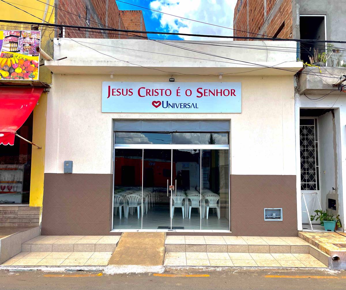 Igreja Universal CANARANA - Próximo a praça da feira , 171 - Centro, Canarana - Bahia  - 44890000 - Brasil