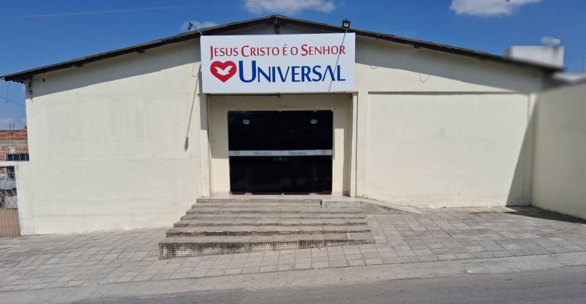 Igreja Universal PETROPOLIS - Avenida Cícero José Dutra, 417 - Petrópolis, Caruaru - Pernambuco  - 55030580 - Brasil, 417 - Petrópolis Caruaru - Pernambuco - Brasil