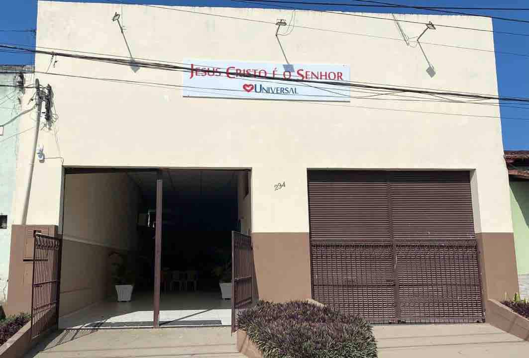 Igreja Universal CONCEICAO DE FEIRA - Rua Castro Alves, 294 - Centro, Conceição da Feira - Bahia  - 44320-000 - Brasil