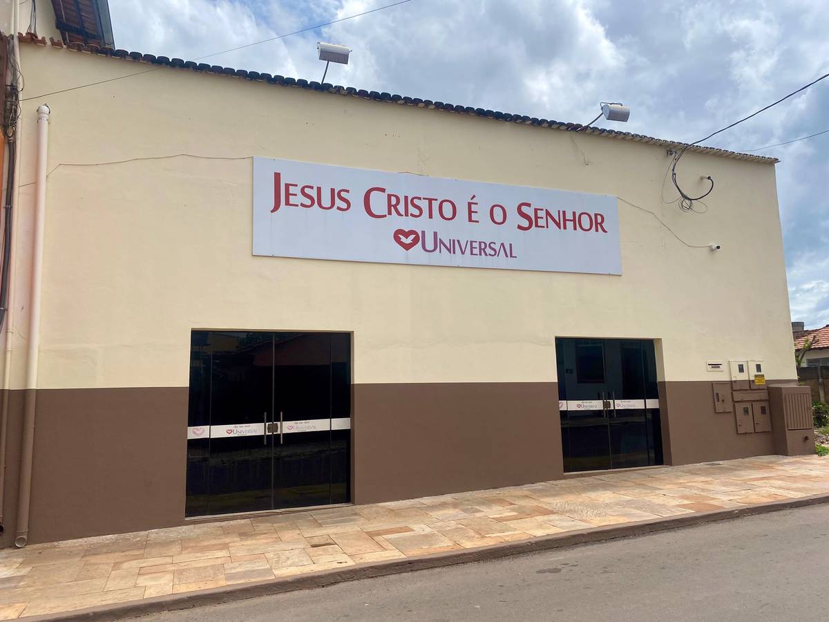 Igreja Universal PIRENOPOLIS - Rua Sebastião Augusto Curado, 2 - Alto Do Bom Fim, Goiás - Goiás  - 72980000 - Brasil