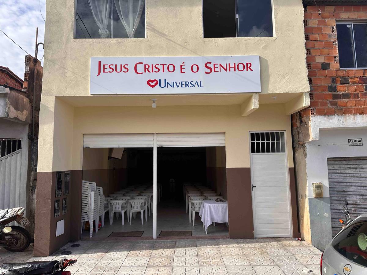 Igreja Universal ARACAS - Rua São José do Padre , 369 - Centro, Araças - Bahia  - 48108-000 - Brasil