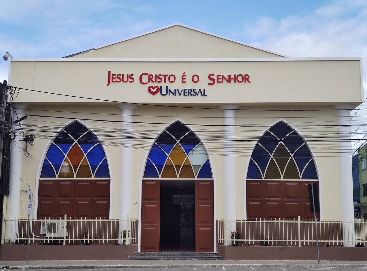 Igreja Universal JEQUIE - Praça Luís Viana, 26 - Centro, Jequié - Bahia - 45200060 - Brasil, 26 - Centro Jequié - Bahia - Brasil