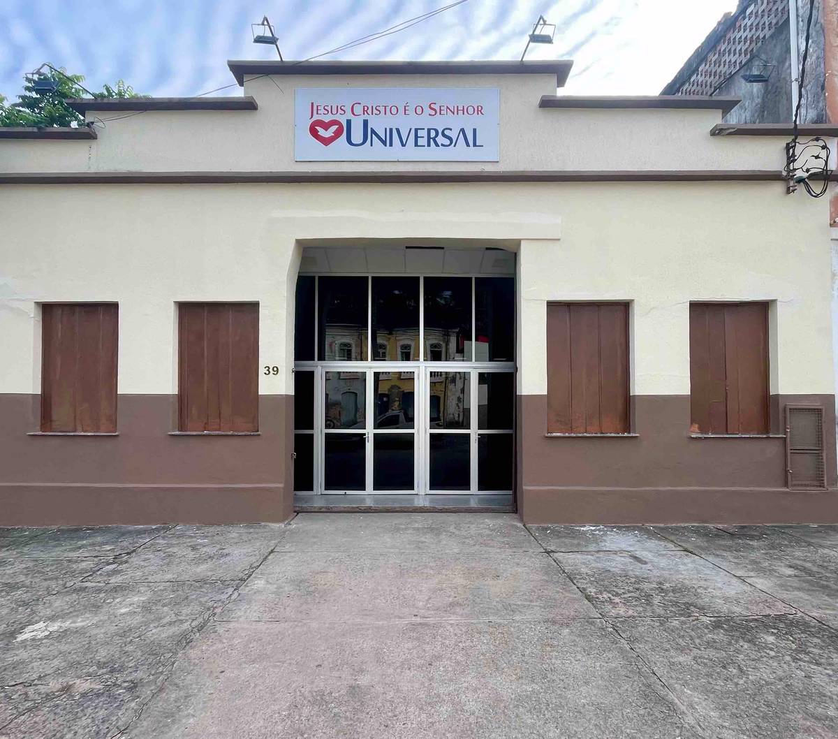 Igreja Universal CACHOEIRA - Rua J J Seabra , 39 - Centro , Cachoeira - Bahia  - 44300000 - Brasil