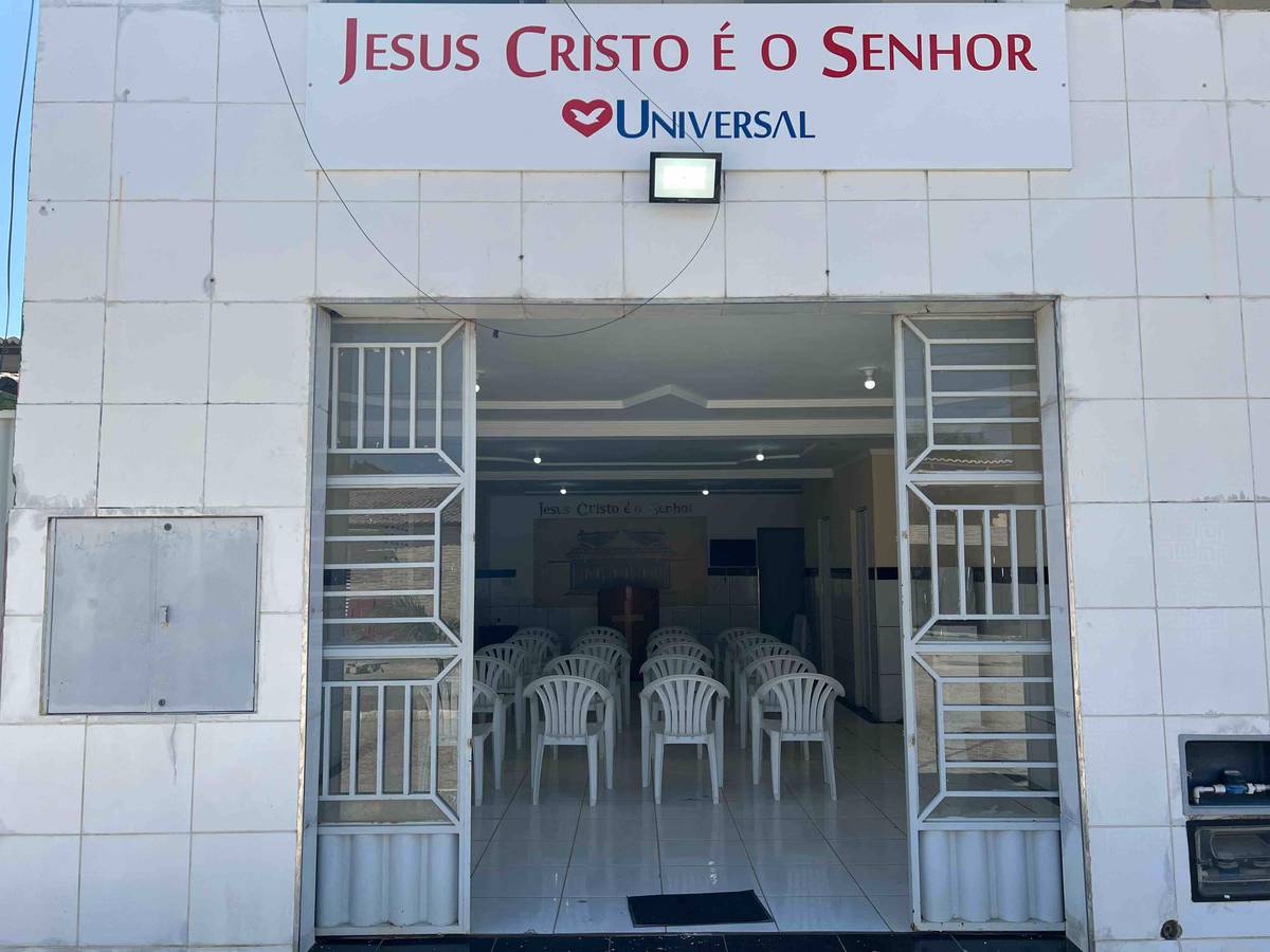 Igreja Universal MARTINS - Avenida João da Costa melo , 32 - Centro , Martins - Rio Grande do Norte  - 59800-000 - Brasil, 32 - Centro  Martins - Rio Grande do Norte - Brasil
