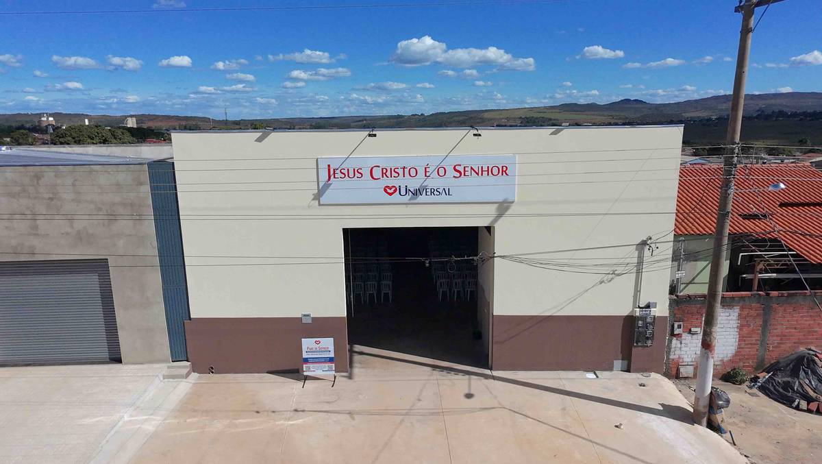 Igreja Universal COCALZINHO - Av. São Paulo, Qd 08, Lt 03 - Jardim Bela Vista , Cocalzinho - Goiás  - 72975-000 - Brasil