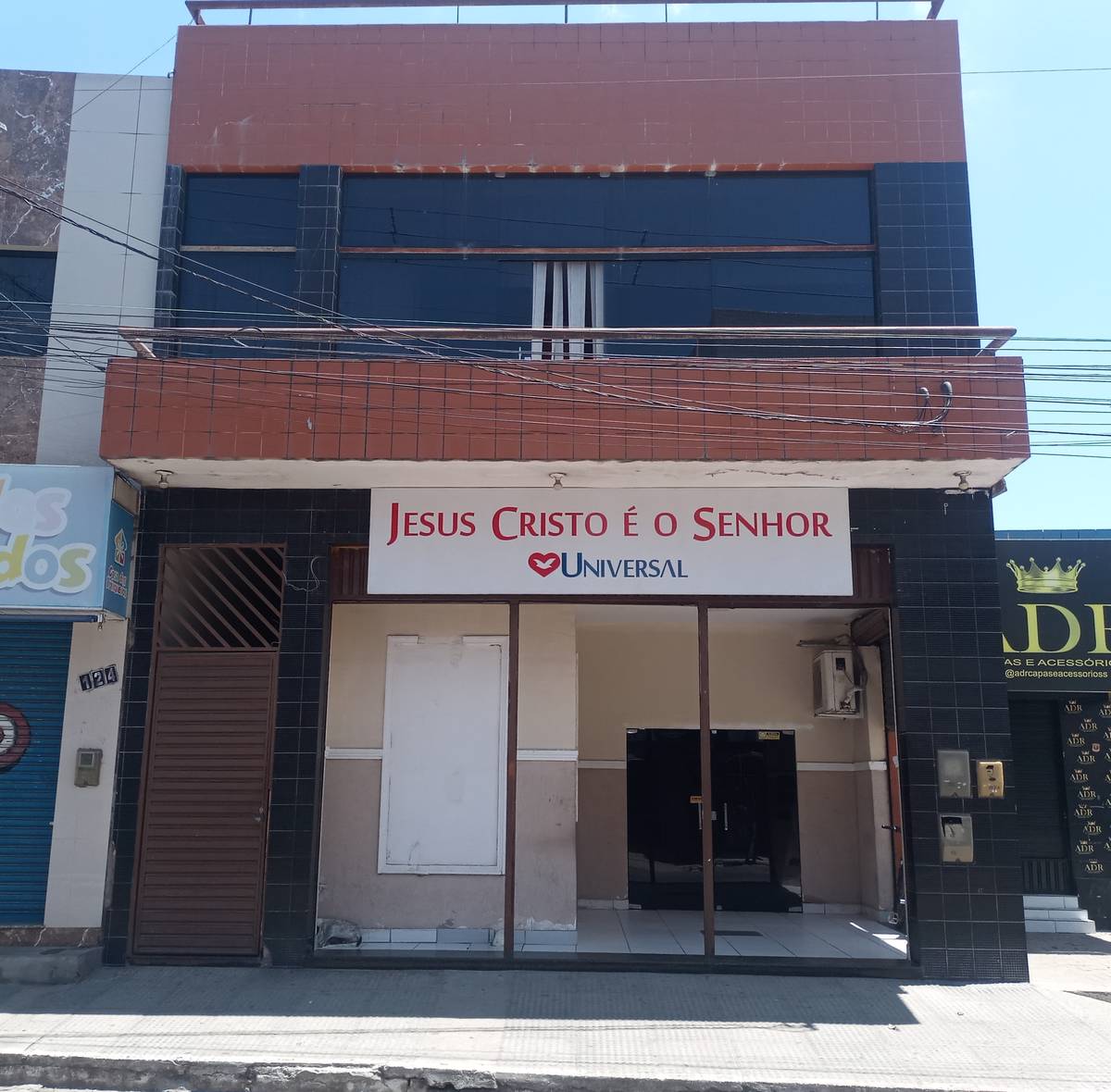 Igreja Universal BEZERROS - Rua: Sigismundo Gonçalves , 120 - Centro , Bezerros - Pernambuco  - 55660000 - Brasil
