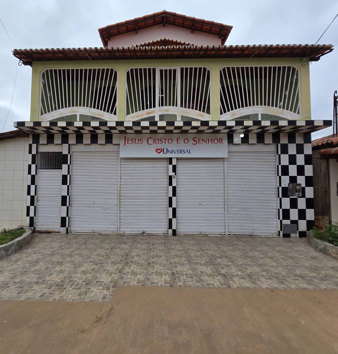 Igreja Universal UIBAI - Rua Raul Joaquim Machado - Centro, Uibaí - Bahia  - 44950000 - Brasil, 0 - Centro Uibaí - Bahia - Brasil