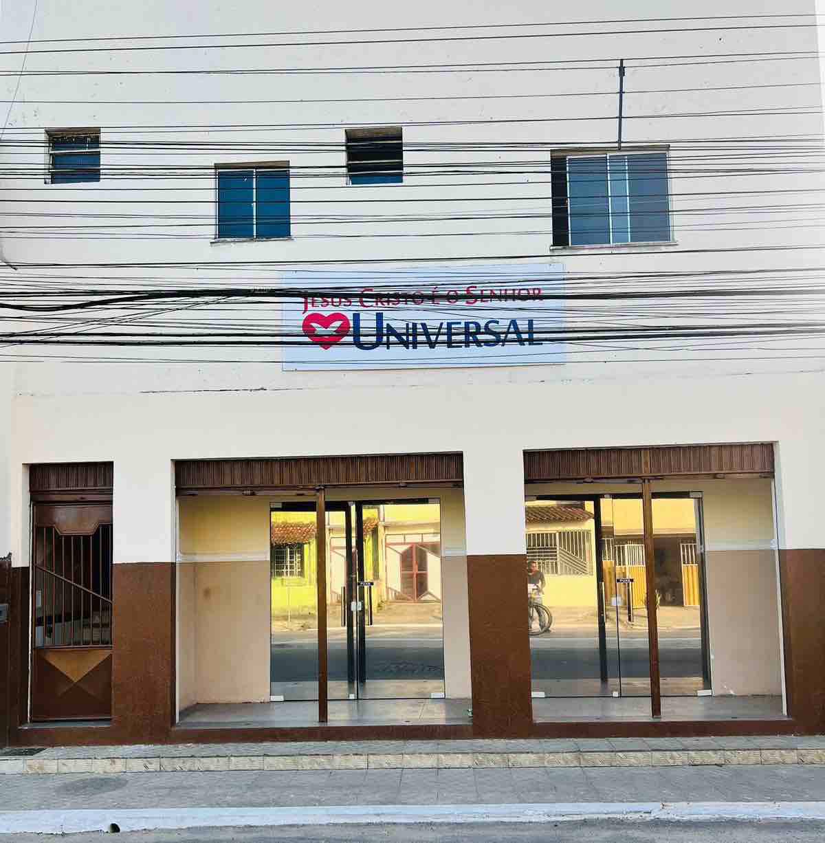 Igreja Universal SANTO AMARO II - Avenida Rui Barbosa , 385 - Bom Fim, Santo Amaro - Bahia  - 44200-000 - Brasil