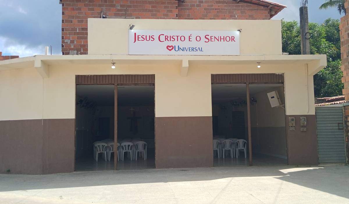 Igreja Universal CABECEIRAS - Navio Negreiro, 999 - Centro, Cabaceiras do Paraguaçu - Bahia  - 44345000 - Brasil, 999 - Centro Cabaceiras do Paraguaçu - Bahia - Brasil