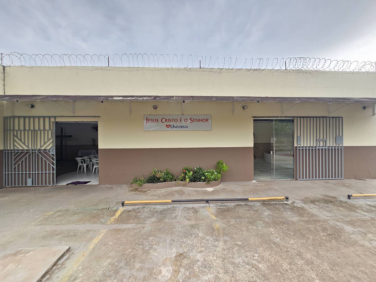 Igreja Universal PARQUE DAS LARANJEIRAS - Travessa L3 da Fonte Nova, 464 - Fonte Nova, Santana - Amapá  - 68928205 - Brasil, 464 - Fonte Nova Santana - Amapá - Brasil