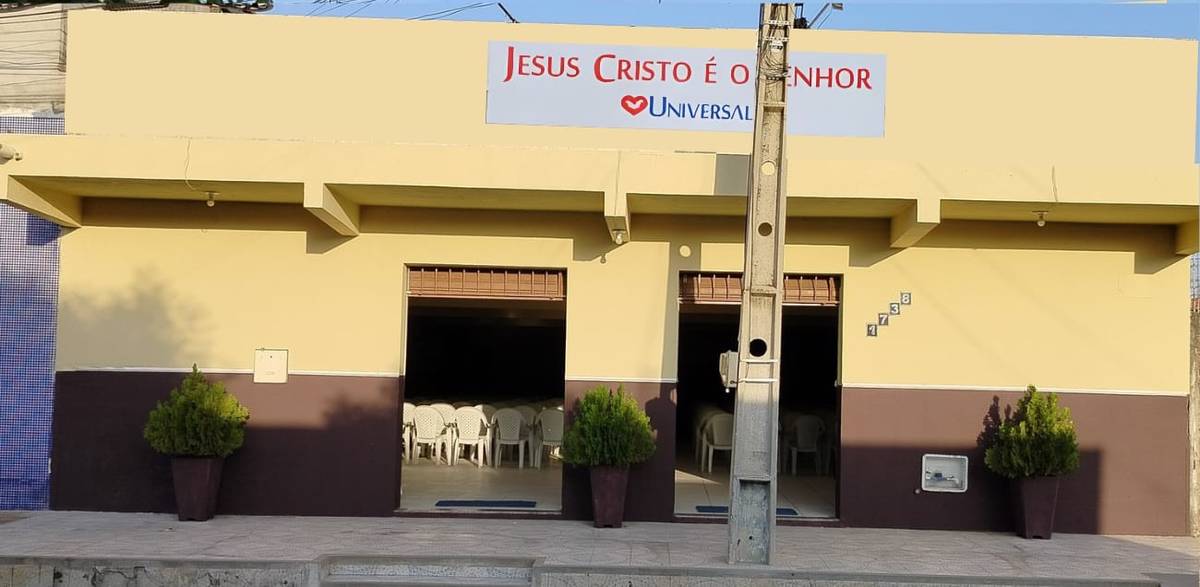 Igreja Universal JAGUARUANA - Rua Padre Rocha , 1738 - Centro , Jaguaruana - Ceará  - 62823000 - Brasil