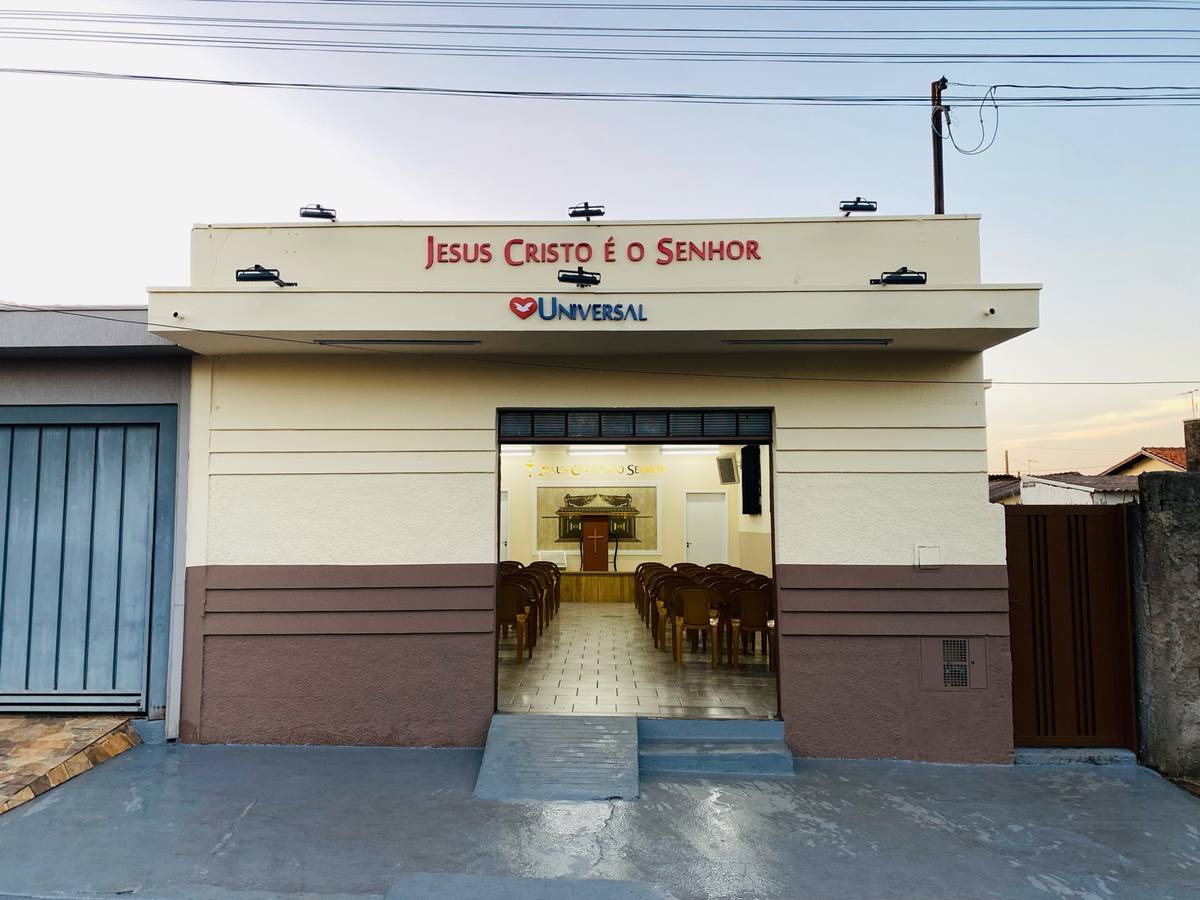 Igreja Universal SERRA AZUL - Avenida Brasil , 77 - Bom Retiro , Serra Azul - São Paulo  - 14230000 - Brasil, 77 - Bom Retiro  Serra Azul - São Paulo - Brasil