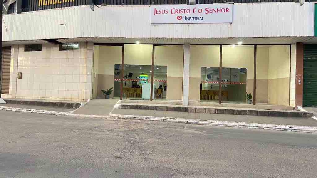 Igreja Universal PARATIBE - Rua Doutor José Mariano, 402 - Arthur Lundgren 1, Paulista - Pernambuco  - 53413-530 - Brasil, 402 - Arthur Lundgren 1 Paulista - Pernambuco - Brasil