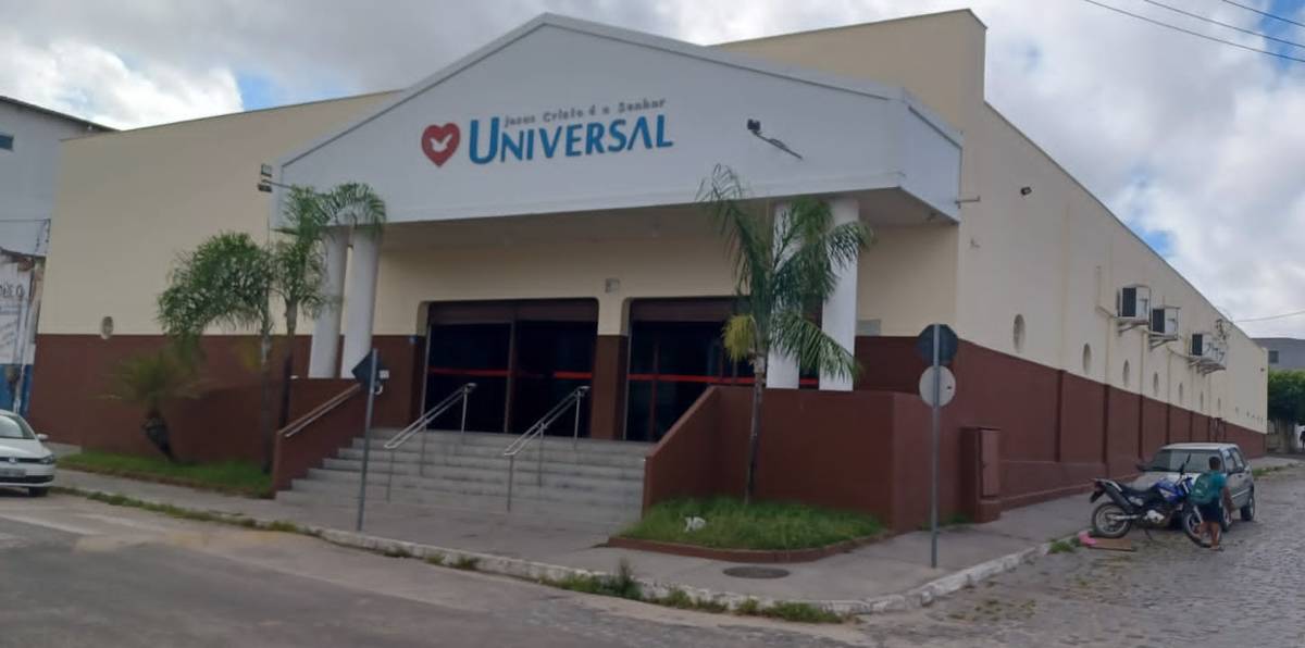 Igreja Universal SERRINHA - Avenida Manoel Novais , 770 - Centro, Serrinha - Bahia  - 48700000 - Brasil, 770 - Centro Serrinha - Bahia - Brasil