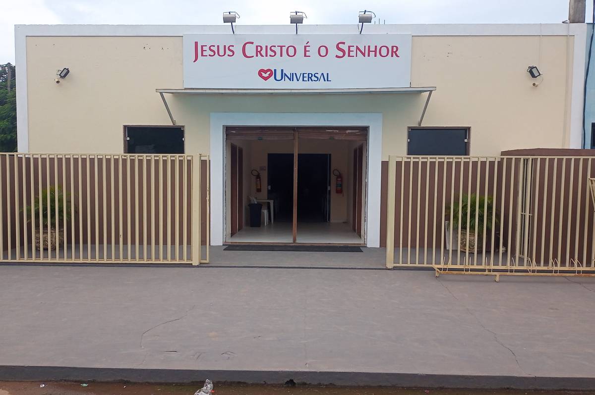 Igreja Universal POCO GORDO - Av. Augusto Gomes de Oliveira, 33 - Goitacazes, Campos dos Goytacazes - Rio de Janeiro  - 28110000 - Brasil, 33 - Goitacazes Campos dos Goytacazes - Rio de Janeiro - Brasil