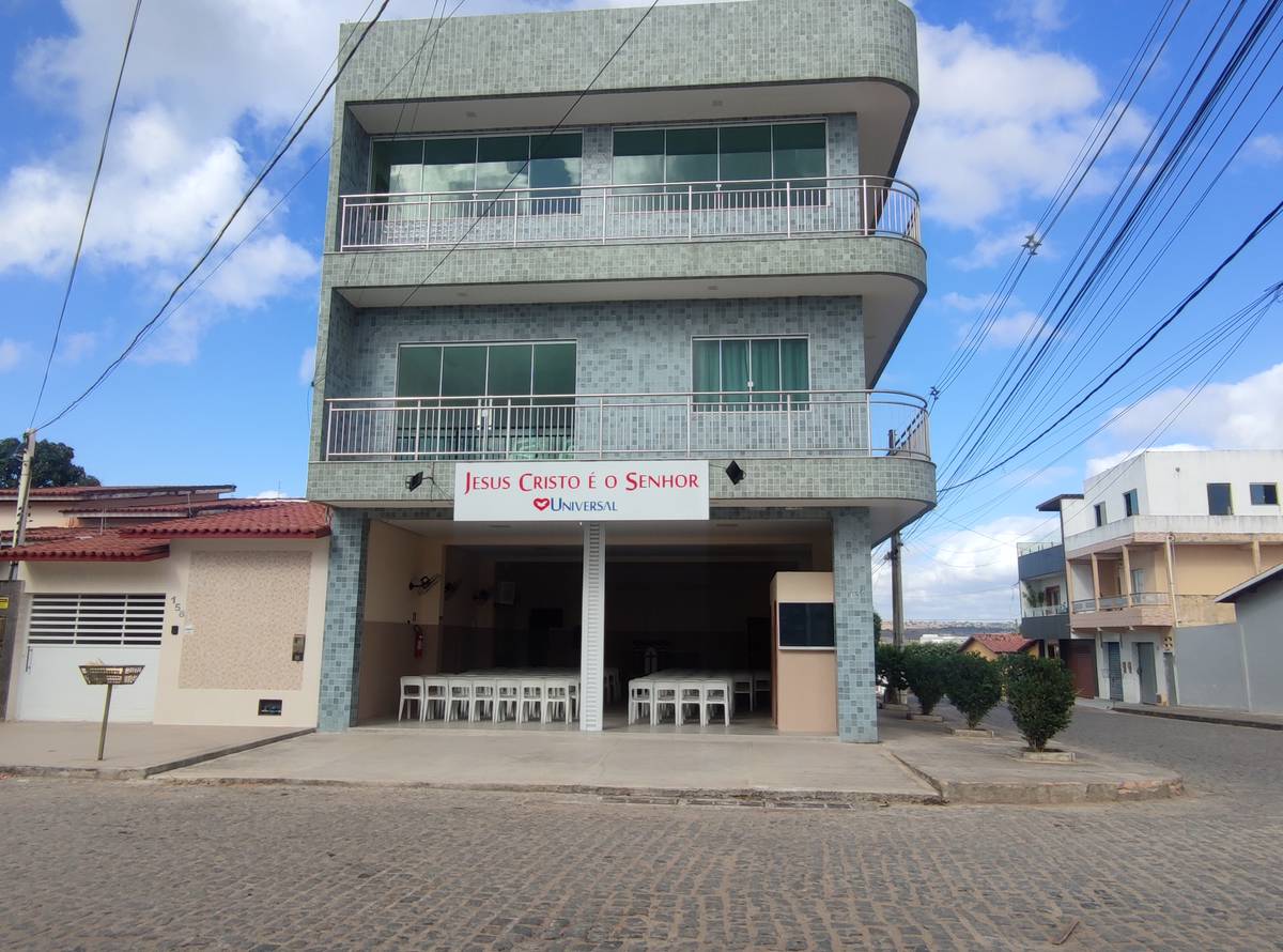 Igreja Universal RIBEIRA DO POMBAL - Avenida Pedro Ribeiro Freire , 156 - Zona Oeste - Centro , Ribeira do Pombal - Bahia  - 48400000 - Brasil, 156 - Zona Oeste - Centro  Ribeira do Pombal - Bahia - Brasil