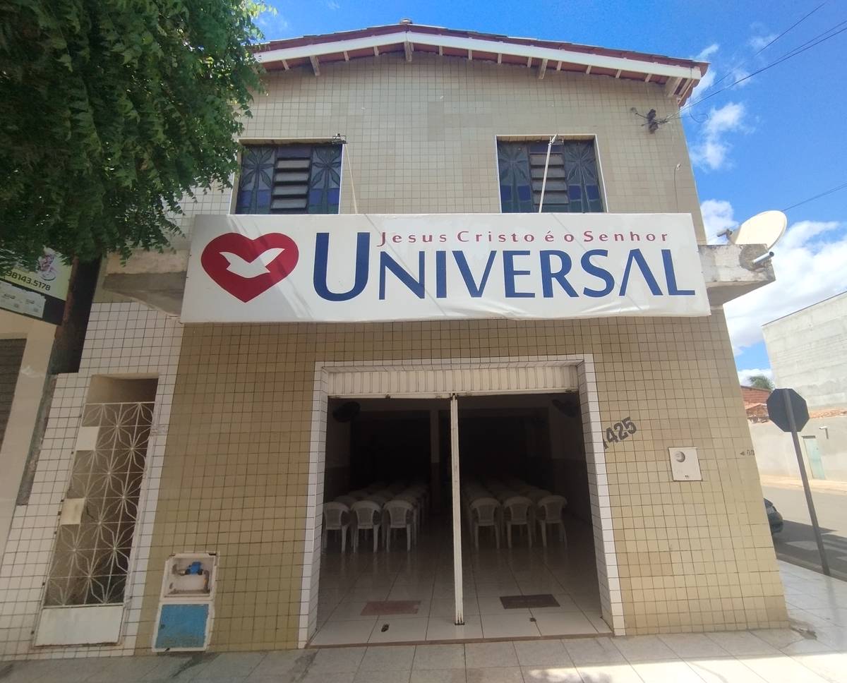 Igreja Universal LAGOINHA - Rua Zacarias Ferreira de Souza (Lagoinha - Distrito de Quixeré ), 1425 - Centro , Quixeré - Ceará  - 62920000 - Brasil, 1425 - Centro  Quixeré - Ceará - Brasil