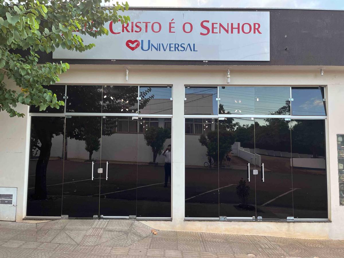 Igreja Universal CERRO LARGO - Rua Padre Maximiliano, 587 - Centro, Cerro Largo - Rio Grande do Sul - 97900-000 - Brasil, 587 - Centro Cerro Largo - Rio Grande do Sul - Brasil