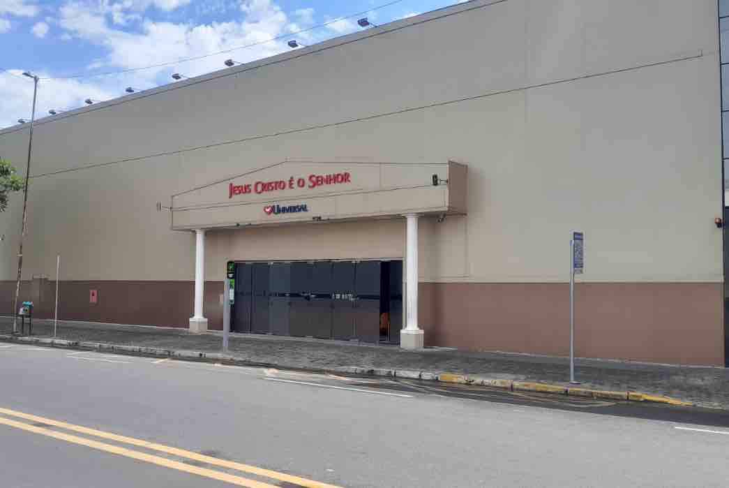 Igreja Universal MARILIA - Avenida Presidente Tancredo de Almeida Neves, 200 - Centro, Marília - São Paulo  - 17500-041 - Brasil, 200 - Centro Marília - São Paulo - Brasil