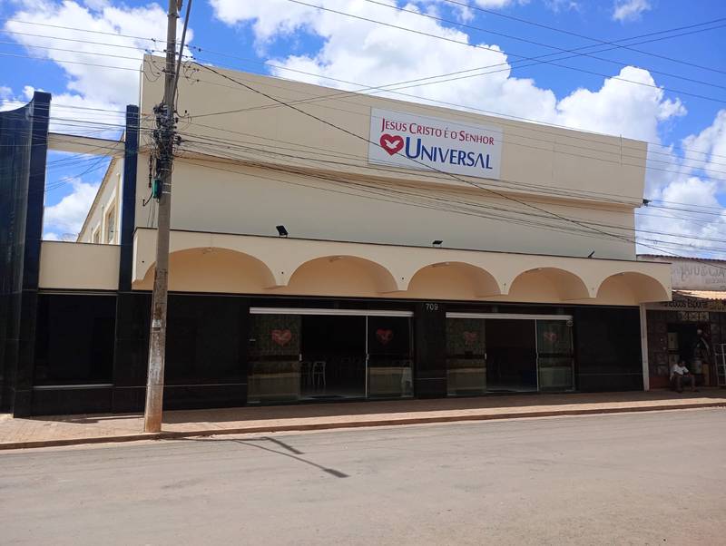 Igreja Universal ABAETE - Doutor Antônio Amador , 709 - centro , Abaeté - Minas Gerais  - 35620000 - Brasil, 709 - centro  Abaeté - Minas Gerais - Brasil