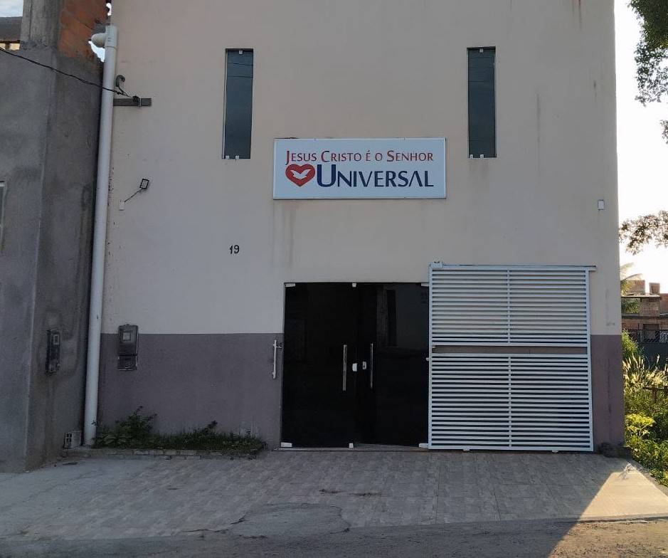 Igreja Universal VIVEIROS - Via Principal D, 19 - CIS, Feira de Santana - Bahia  - 44013490 - Brasil, 19 - CIS Feira de Santana - Bahia - Brasil