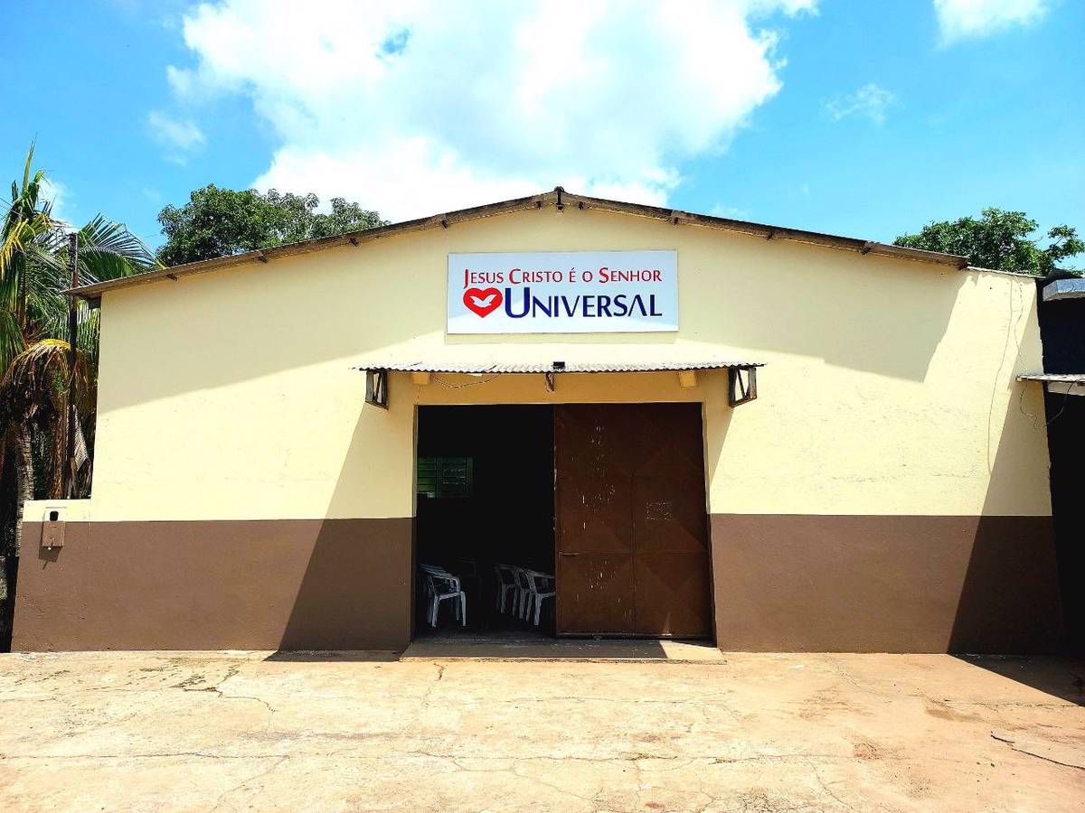 Igreja Universal SILVES - Rua Lourival Cruz, 00 - Vila Costa, Silves - Amazonas  - 69114000 - Brasil