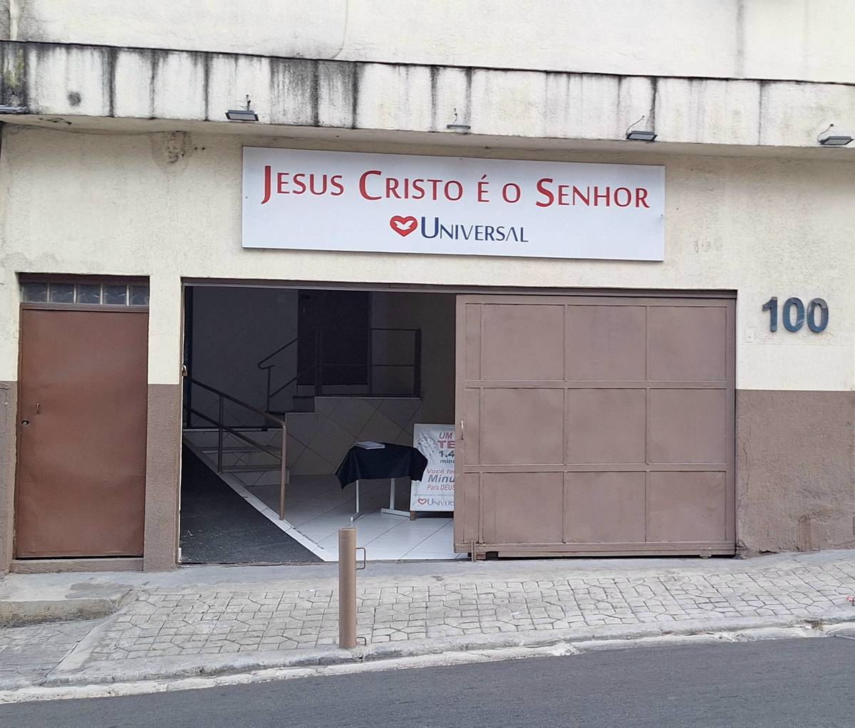 Igreja Universal JARDIM COMERCIAL - Rua Engenheiro José Maria da Silva Velho, 100 - Jardim Comercial, São Paulo - São Paulo  - 05885220 - Brasil, 100 - Jardim Comercial São Paulo - São Paulo - Brasil