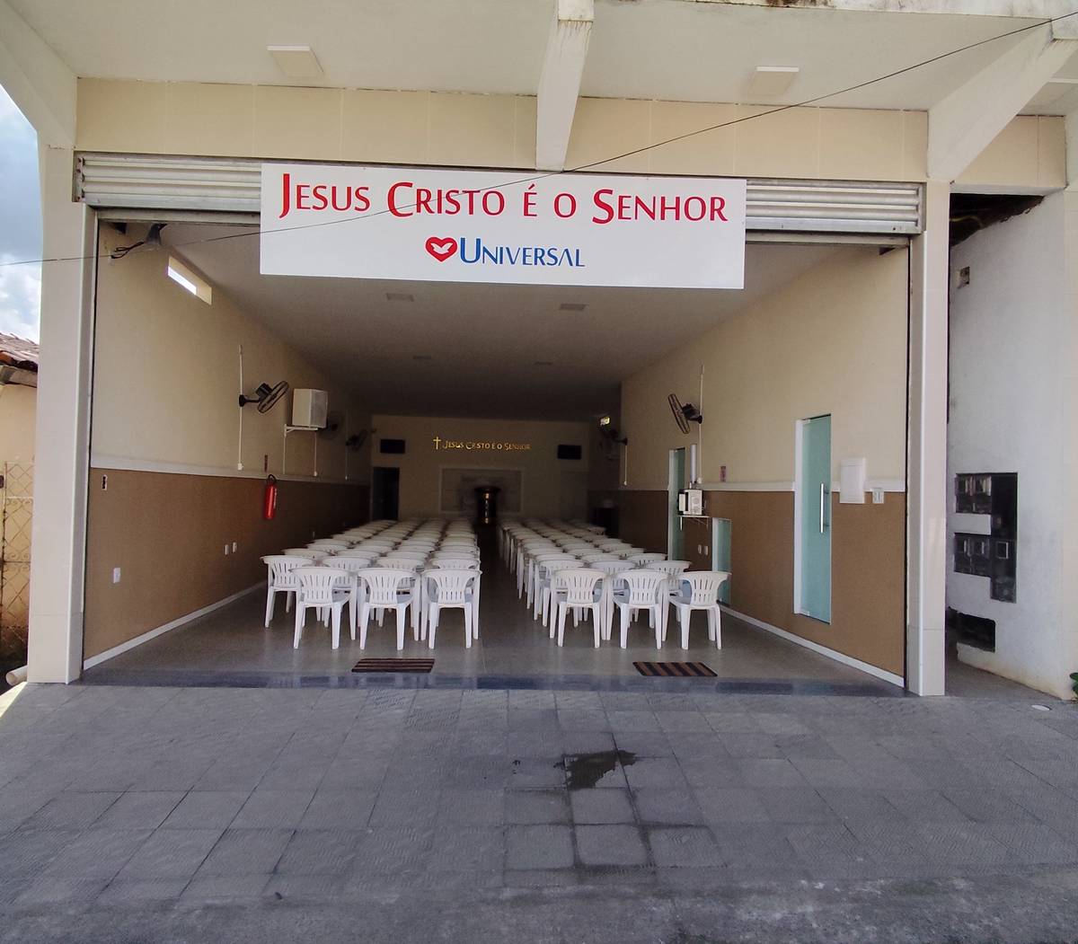 Igreja Universal MUTUIPE - Rua José Tomaz Nascimento , 126 - Centro, Mutuipe - Bahia  - 45480000 - Brasil