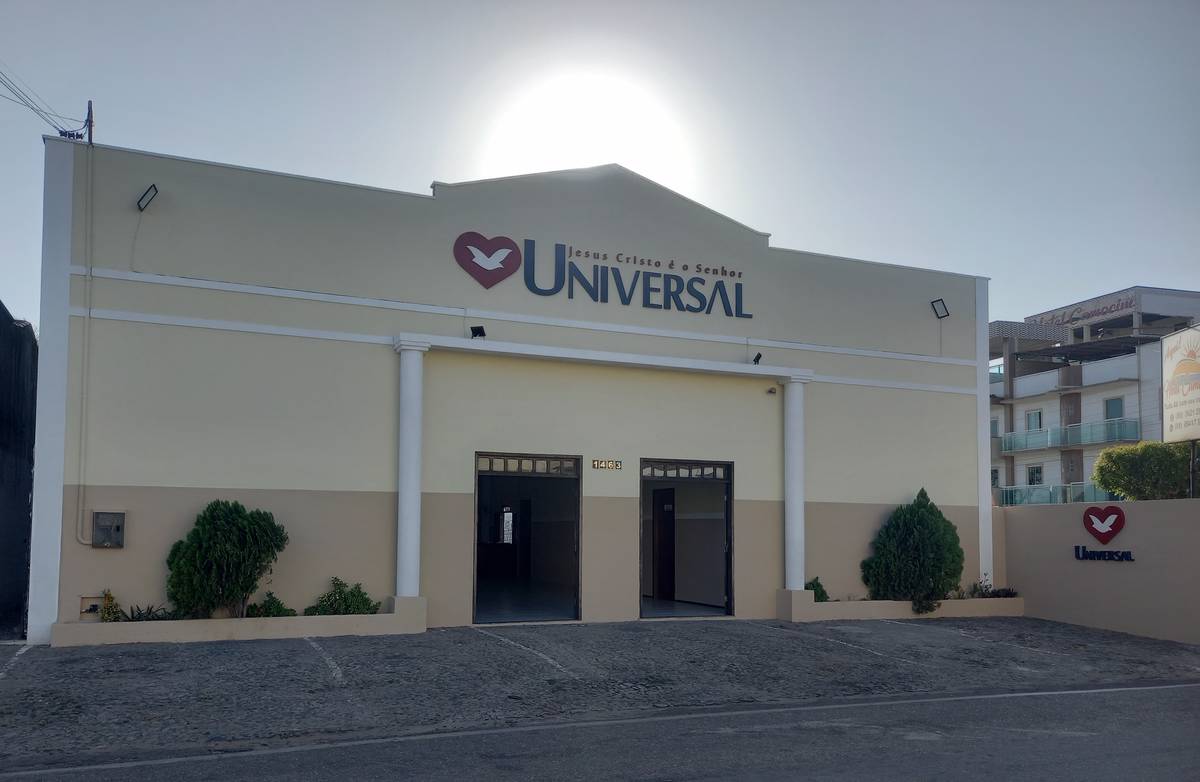 Igreja Universal CAMOCIM - Avenida Antônio Zeferino Veras, 1463 - Centro, Camocim - Ceará  - 62400000 - Brasil, 1463 - Centro Camocim - Ceará - Brasil