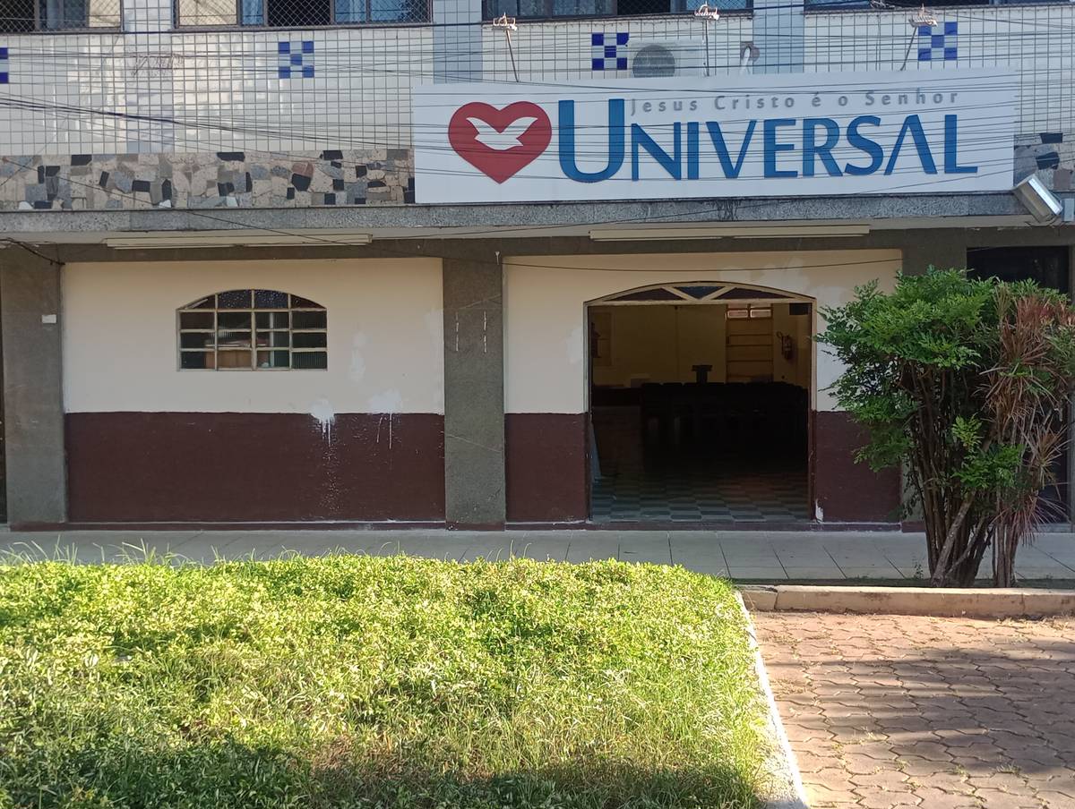 Igreja Universal MACUCO - Travessa Mercedes Monteiro Machado , S/N - centro , Macuco - Rio de Janeiro  - 28545000 - Brasil