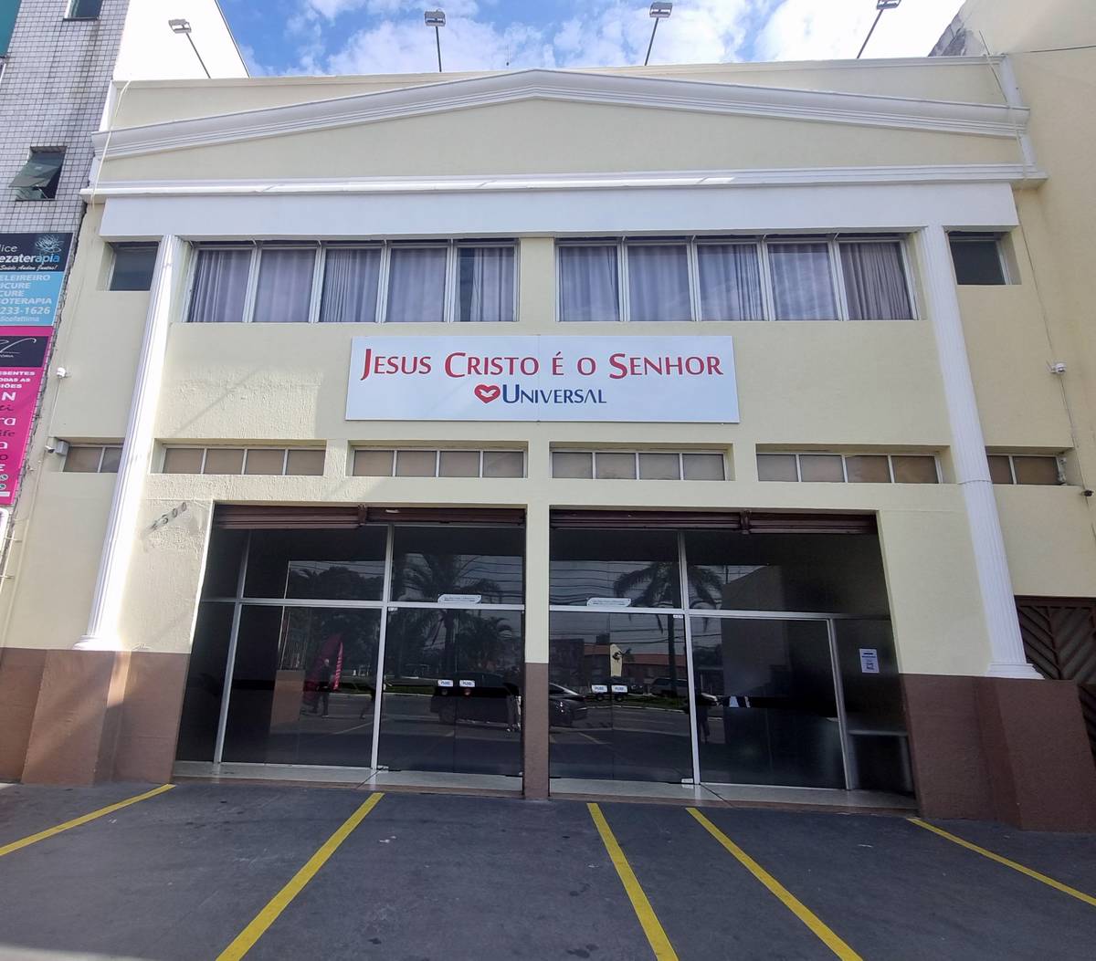 Igreja Universal PARQUE DOS CAMARGO - Estrada Velha de Itapevi, 4300 - Jardim Paulista, Barueri - São Paulo  - 06444000 - Brasil, 4300 - Jardim Paulista Barueri - São Paulo - Brasil