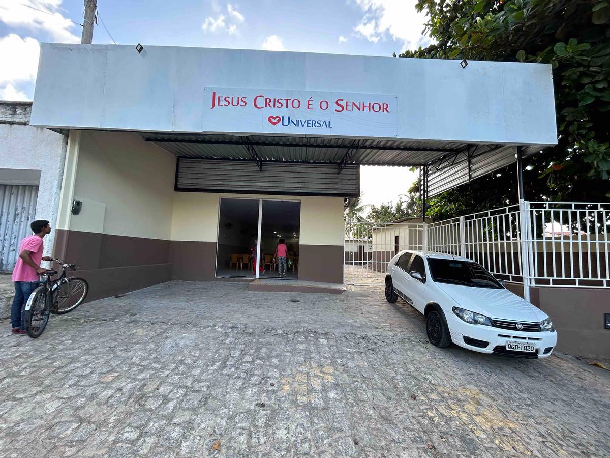 Igreja Universal NISIA FLORESTA - Av. Américo De Oliveira , 50 - Centro, Nísia Floresta - Rio Grande do Norte  - 59164000 - Brasil, 50 - Centro Nísia Floresta - Rio Grande do Norte - Brasil