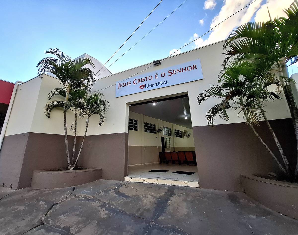 Igreja Universal GUAIMBE - Rua Iwai Shingo, 139 - Conjunto Habitacional Nossa Senhora Aparecida, Guaimbê - São Paulo  - 16480126 - Brasil