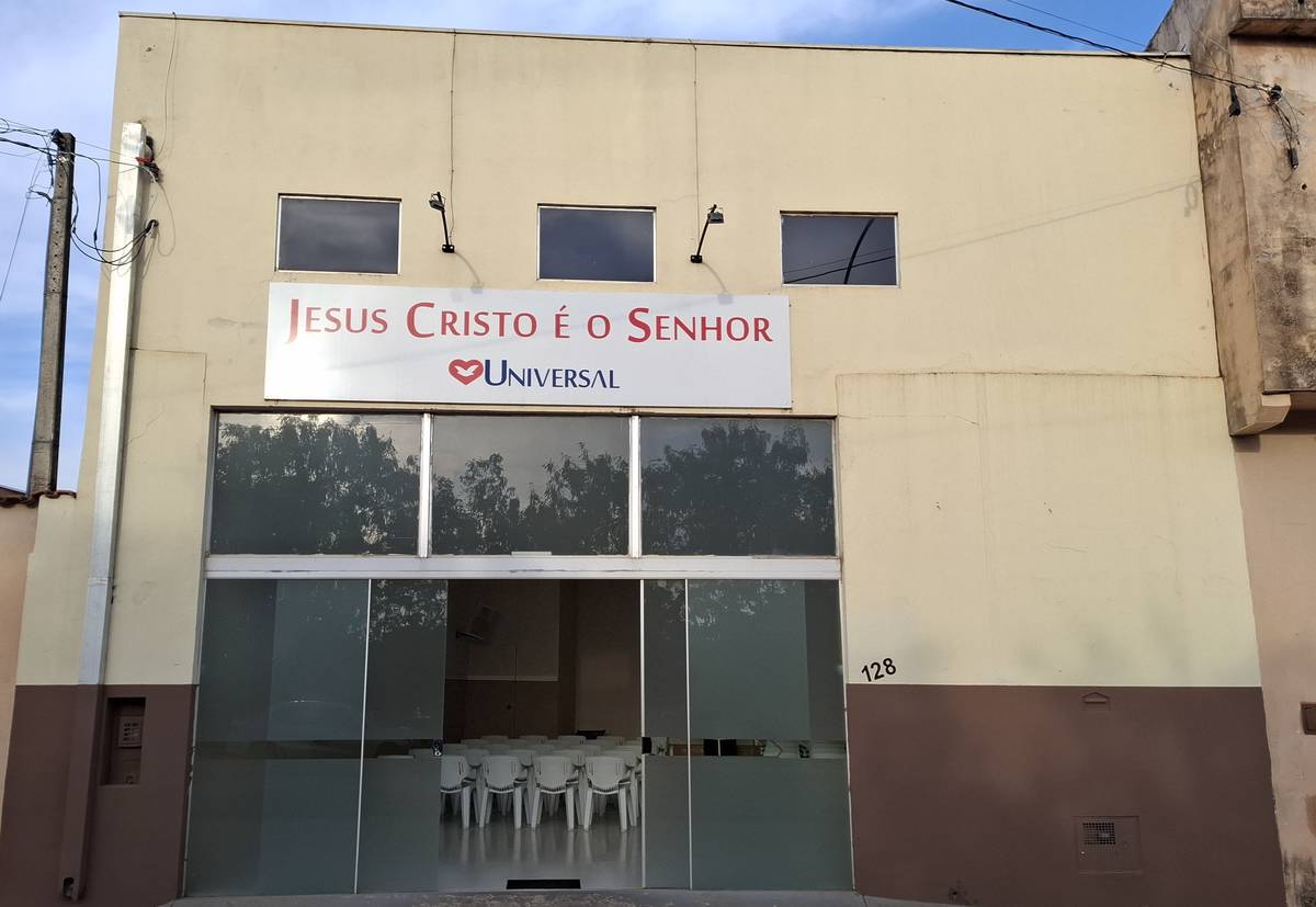 Igreja Universal BELA VISTA 53 - Estrada Geraldino Vieira de Queiróz, 128 - Jardim Bela Vista, Itapeva - São Paulo  - 18412130 - Brasil, 128 - Jardim Bela Vista Itapeva - São Paulo - Brasil