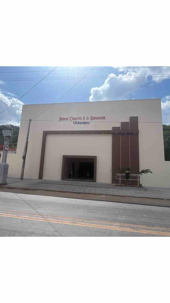 Igreja Universal VICOSA - R. José siqueira, 00 - Bairro de Fátima , Viçosa do Ceará - Ceará  - 62300-000 - Brasil, 00 - Bairro de Fátima  Viçosa do Ceará - Ceará - Brasil