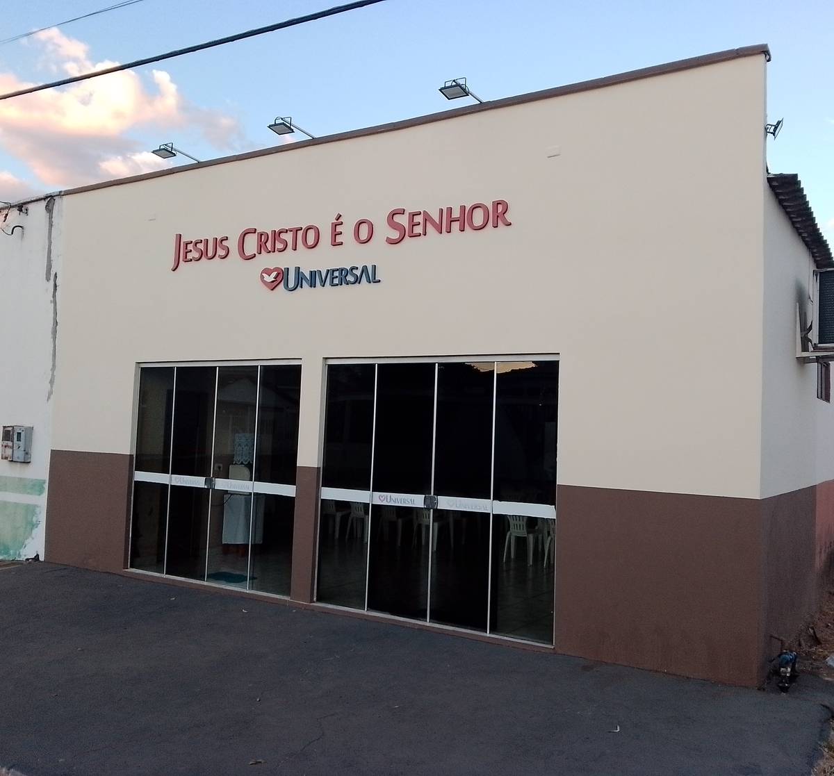 Igreja Universal PIUM - Rua: 12 - centro, Pium - Tocantins  - 77570000 - Brasil, 0 - centro Pium - Tocantins - Brasil