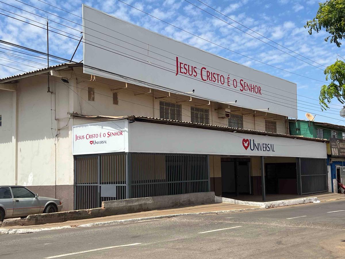 Igreja Universal LAGO AZUL - Av: Principal Quadra 106 Lote 02, 02 -  Lago Azul, Novo Gama - Goiás  - 72865-106 - Brasil, 02 -  Lago Azul Novo Gama - Goiás - Brasil