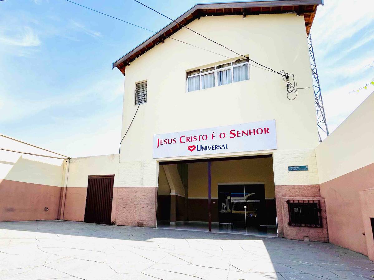 Igreja Universal CHARQUEADA - Avenida Brasil, 119 - Centro, Charqueada - São Paulo  - 13515110 - Brasil