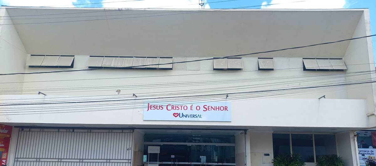 Igreja Universal NANUQUE - Av.Geraldo Romano , 63 - Centro , Nanuque - Minas Gerais  - 39860000 - Brasil