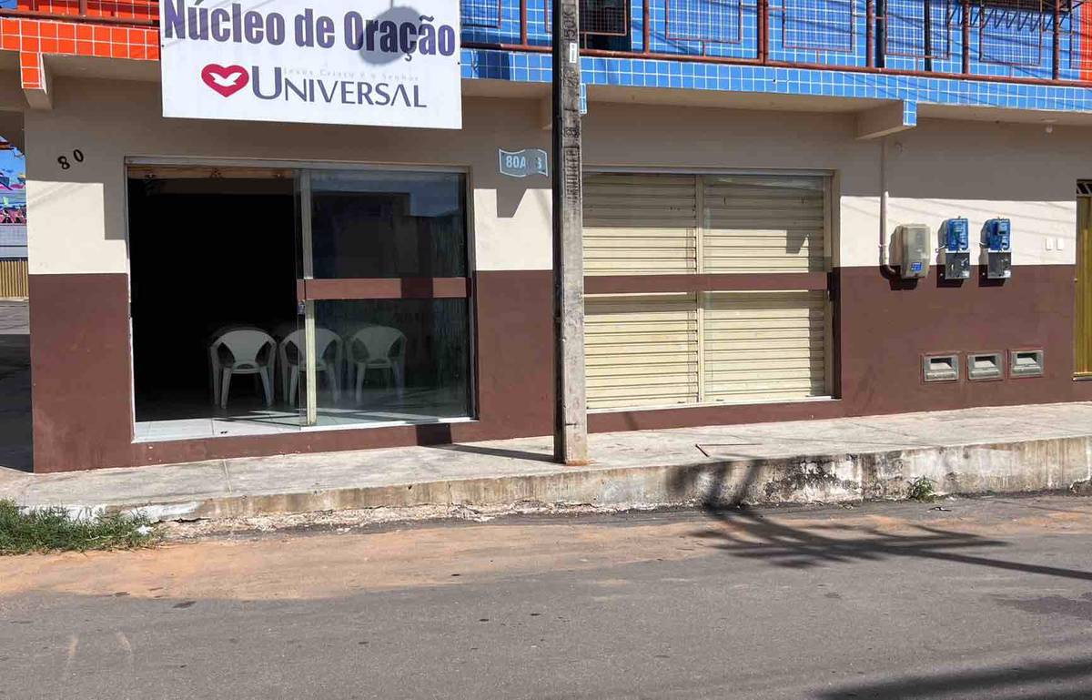 Igreja Universal BARRO BRANCO - Rua: Cícero Lobo , 80 - Muriti , Crato - Ceará  - 63130225 - Brasil, 80 - Muriti  Crato - Ceará - Brasil
