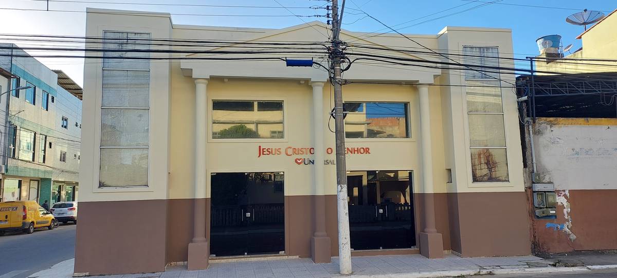 Igreja Universal PIUMA - Av. Isaias Scherrer, 77 - CENTRO, Piúma - Espírito Santo  - 29285000 - Brasil