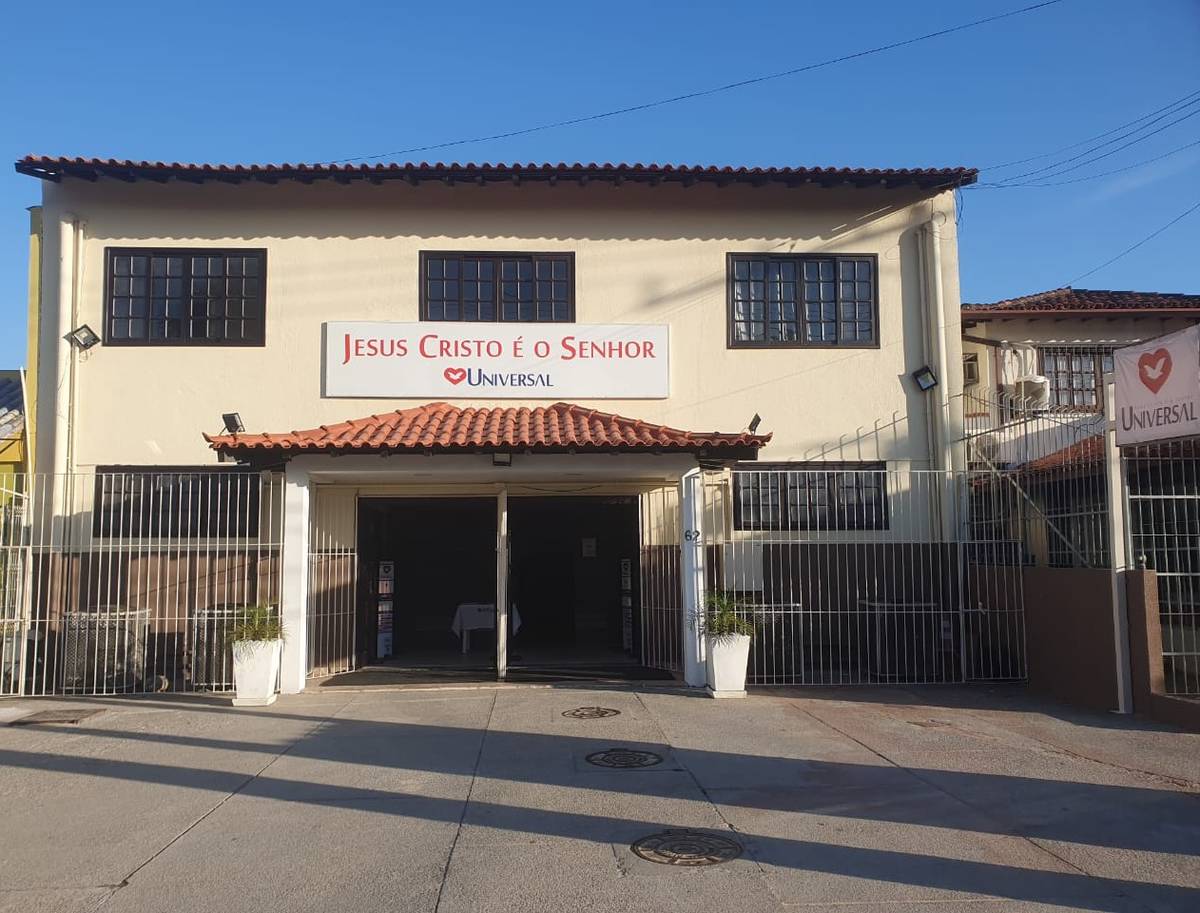 Igreja Universal BUZIOS - Avenida José Bento Ribeiro Dantas , 62 - Manguinhos , Armação dos Búzios - Rio de Janeiro  - 28950000 - Brasil