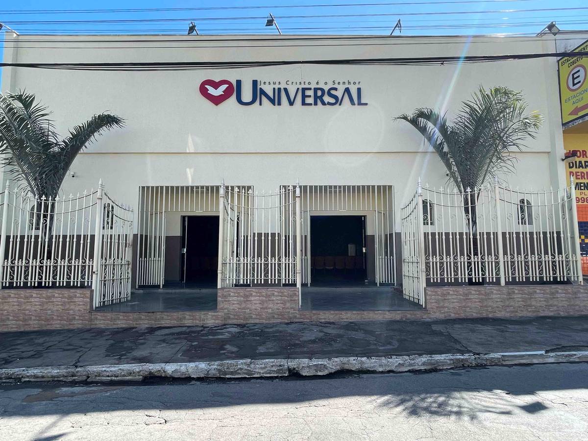 Igreja Universal PARA DE MINAS - Rua Manoel Batista, 95 - Centro, Pará de Minas - Minas Gerais  - 35660049 - Brasil